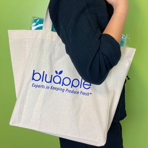 Bluapple canvas bag being carried