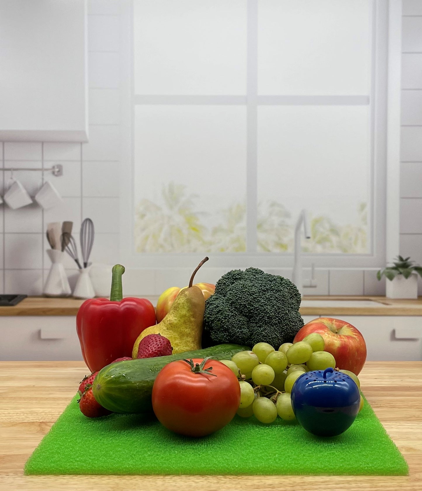 Produce on Green FreshMat in kitchen with Bluapple
